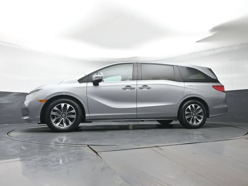 Certified 2023 Honda Odyssey EX-L image 36