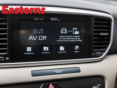 Used 2022 Kia Sportage LX image 19