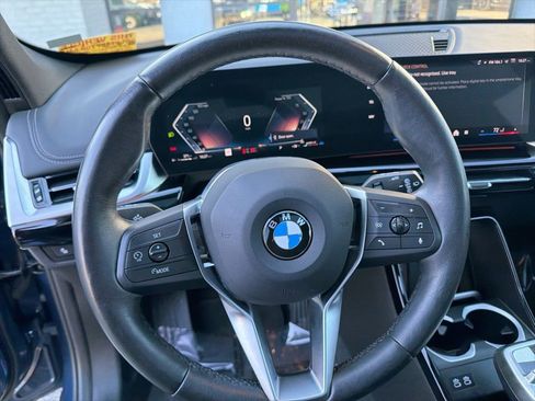 Used 2025 BMW X1 xDrive28i image 18