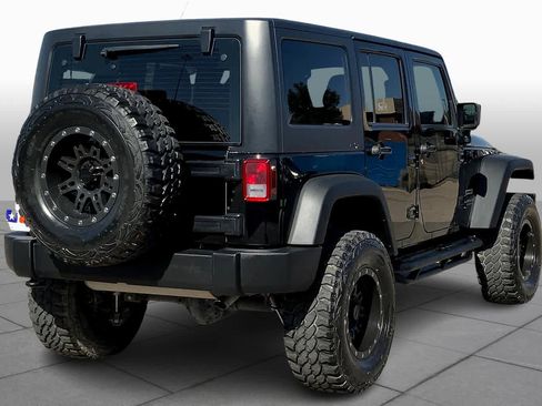 Used 2016 Jeep Wrangler Unlimited Sport w/ Connectivity Group image 11