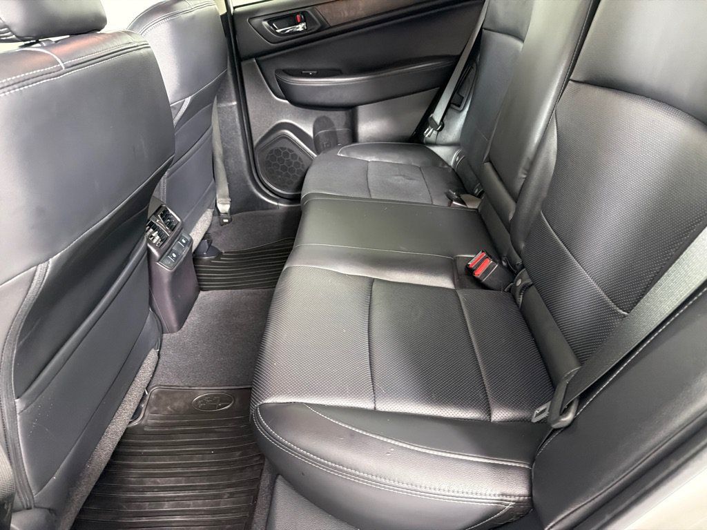 Used 2015 Subaru Outback 2.5i Limited AWD/4WD image 19