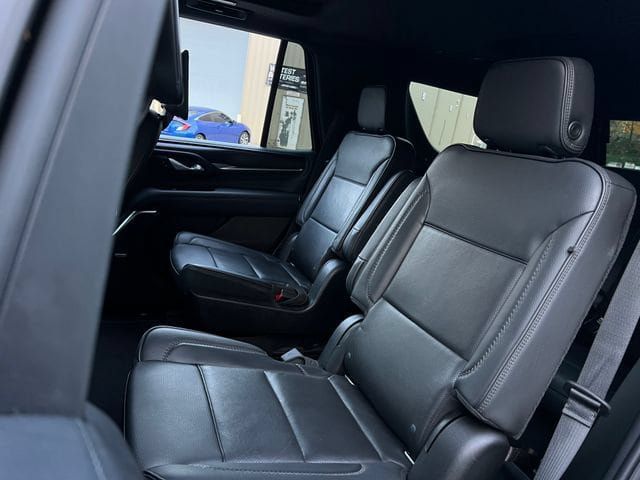Used 2021 GMC Yukon Denali w/ Denali Premium Package AWD/4WD image 21