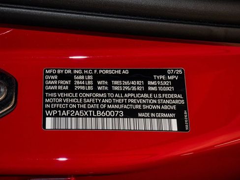 Certified 2026 Porsche Macan GTS AWD/4WD image 28