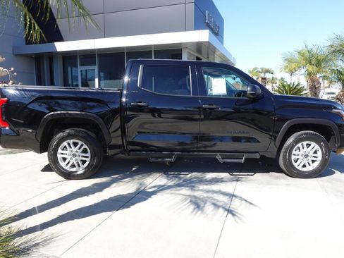 Used 2024 Toyota Tundra SR5 image 9