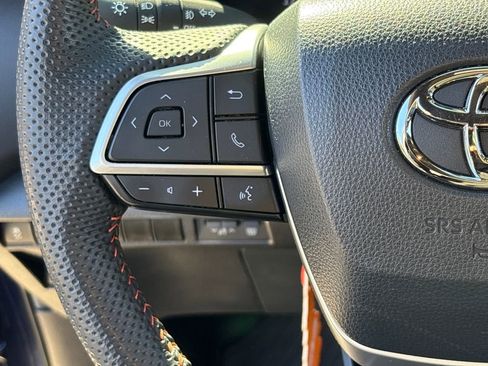 Used 2024 Toyota Sienna XSE image 19