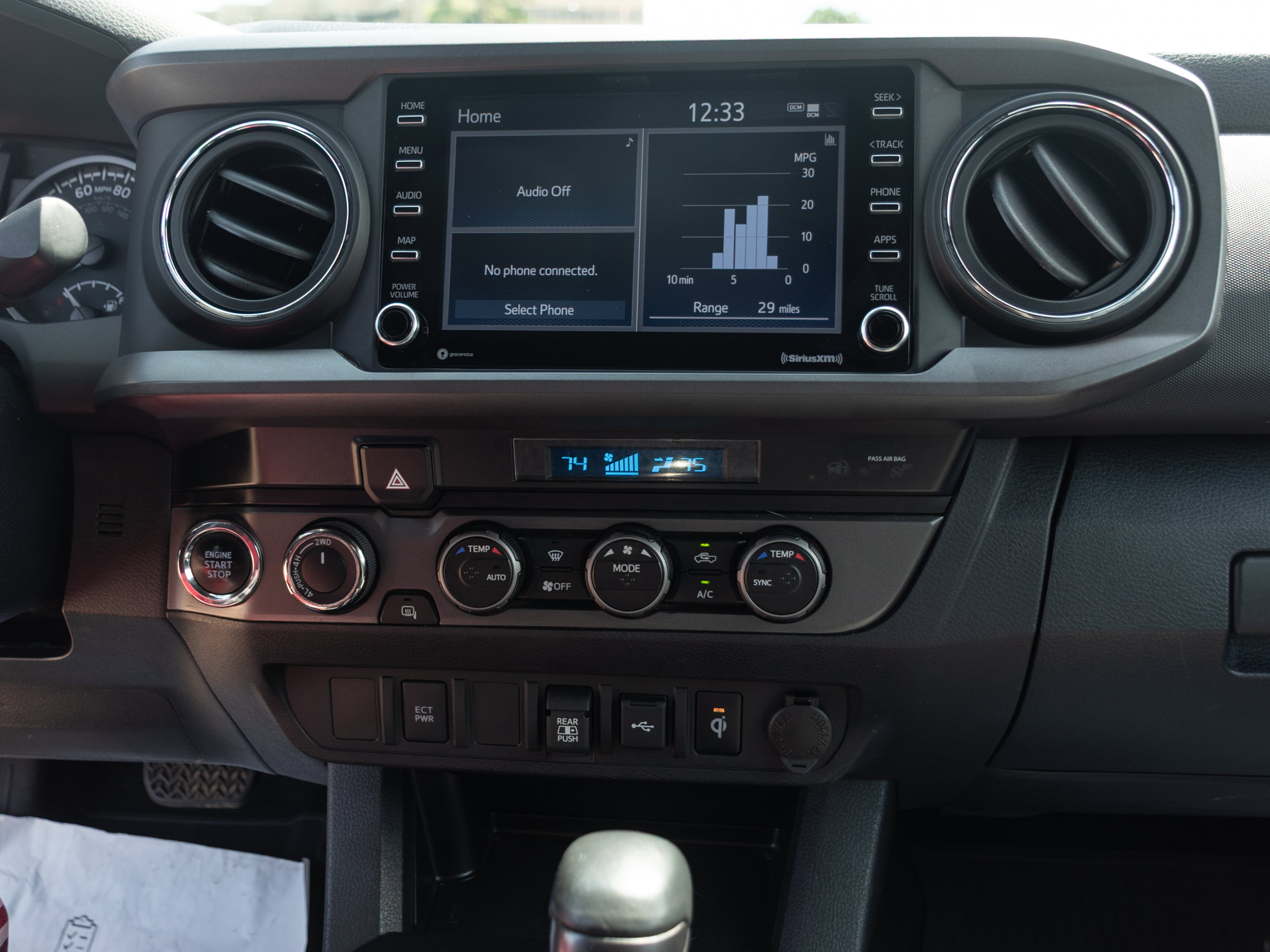 Used 2022 Toyota Tacoma TRD Sport AWD/4WD image 13