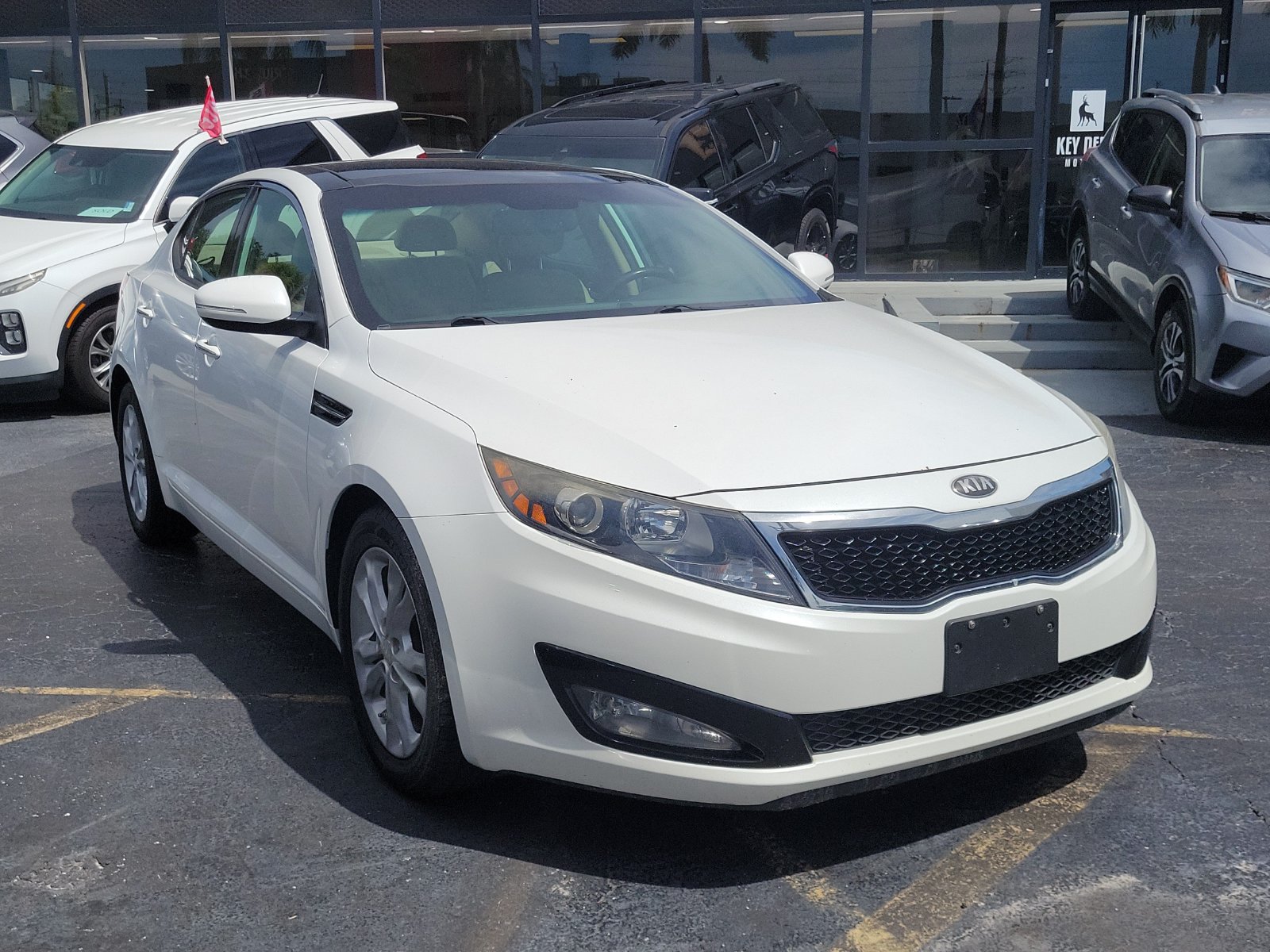 Used 2013 Kia Optima EX w/ Premium Pkg FWD image 3