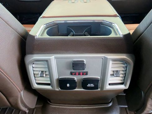 Used 2018 Ford F150 King Ranch w/ Equipment Group 601A Luxury AWD/4WD image 83