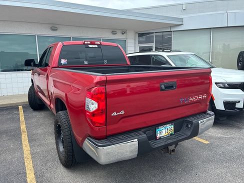 Used 2017 Toyota Tundra SR5 w/ SR5 Upgrade Package AWD/4WD image 7
