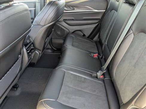 New 2026 Jeep Grand Cherokee Altitude AWD/4WD image 16