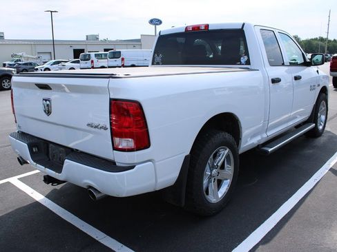 Used 2017 RAM 1500 Express AWD/4WD image 7