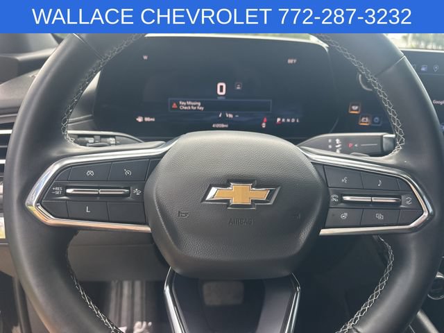 Used 2024 Chevrolet Traverse LS FWD image 21