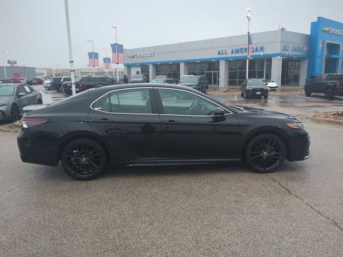 Used 2024 Toyota Camry XSE FWD image 8