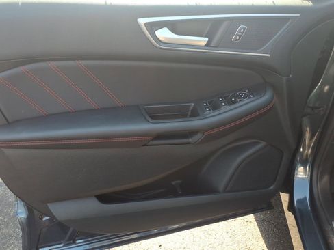 Used 2023 Ford Edge ST-Line AWD/4WD image 11