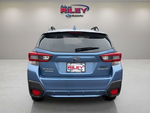 Used 2021 Subaru Crosstrek 2.0i Premium image 4