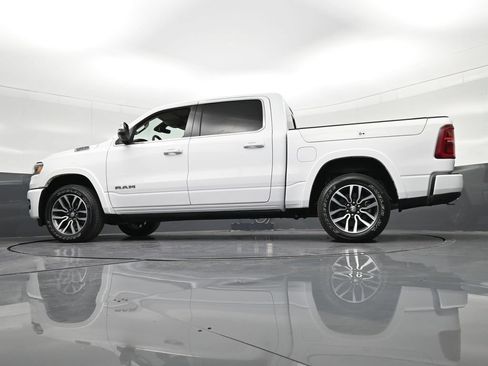 Used 2025 RAM 1500 Limited AWD/4WD image 29