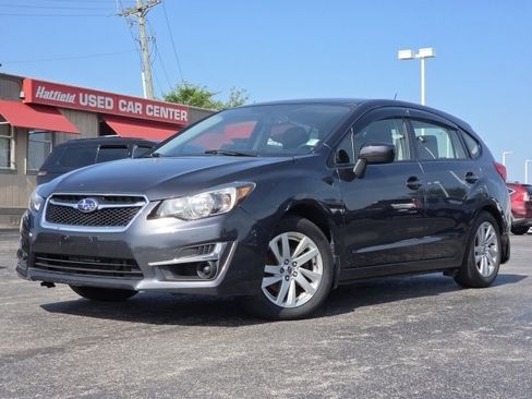 Used 2015 Subaru Impreza 2.0i Premium AWD/4WD image 2
