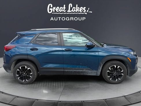 Used 2021 Chevrolet TrailBlazer LT w/ Convenience Package FWD image 6