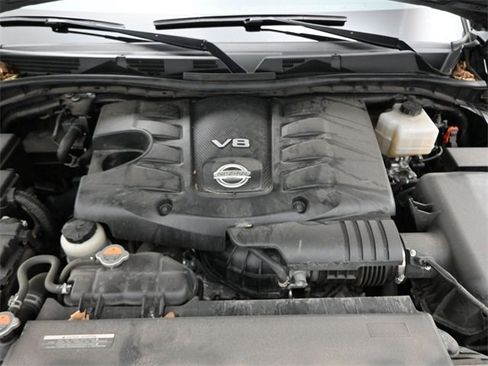 Used 2024 Nissan Armada SL image 33