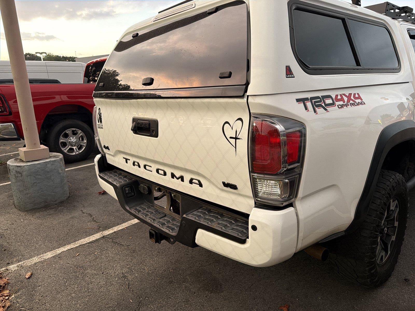 Used 2020 Toyota Tacoma 4x4 Double Cab image 5