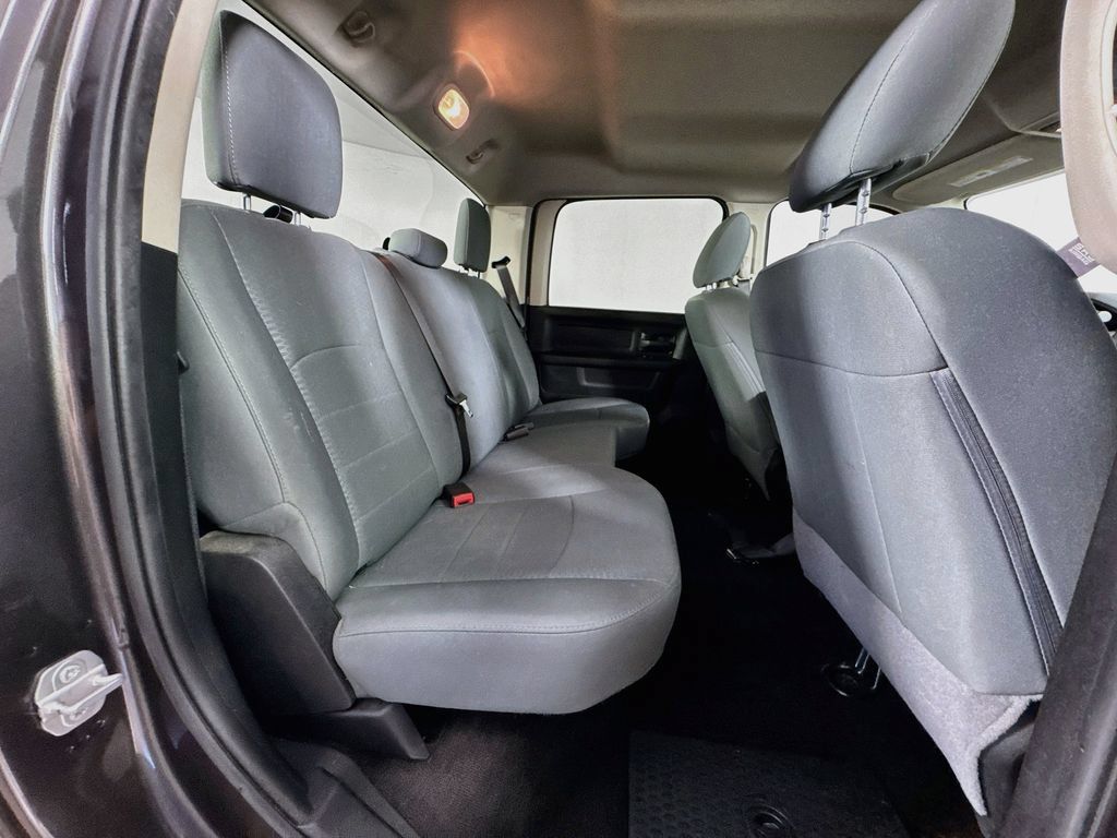 Used 2018 RAM 2500 Tradesman w/ Chrome Appearance Group AWD/4WD image 31