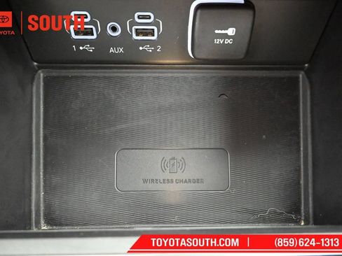 Used 2023 Jeep Grand Cherokee Limited w/ Luxury Tech Group II AWD/4WD image 26
