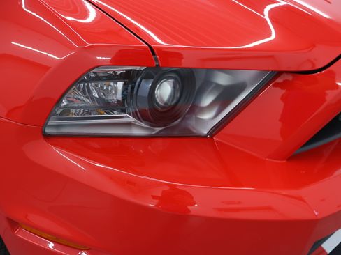 Used 2011 Ford Mustang Shelby GT500 RWD image 20