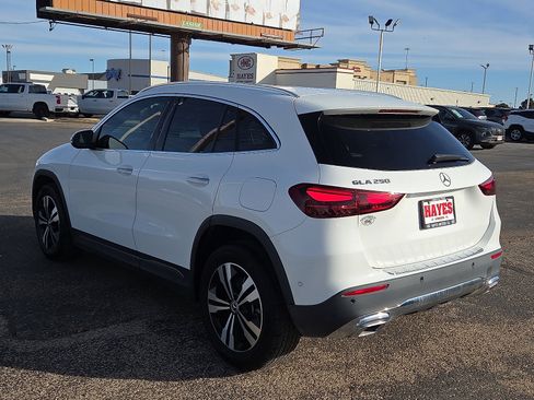 Used 2024 Mercedes-Benz GLA 250 image 3