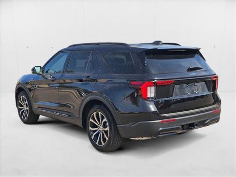 New 2025 Ford Explorer ST-Line image 9