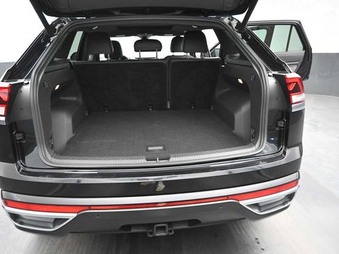 Used 2021 Volkswagen Atlas Cross Sport SEL Premium AWD/4WD image 14