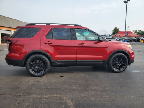 Used 2015 Ford Explorer Sport w/ Equipment Group 401A AWD/4WD image 5