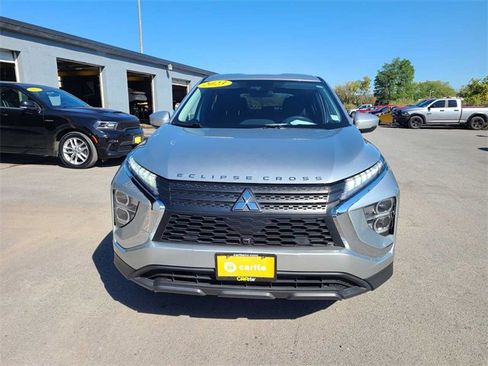 Used 2023 Mitsubishi Eclipse Cross ES image 3