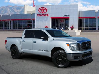 Used 2018 Nissan Titan SV w/ SV Convenience Package