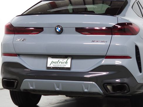 Used 2026 BMW X6 xDrive40i AWD/4WD image 11