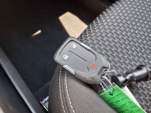Used 2022 GMC Terrain SLE FWD image 19