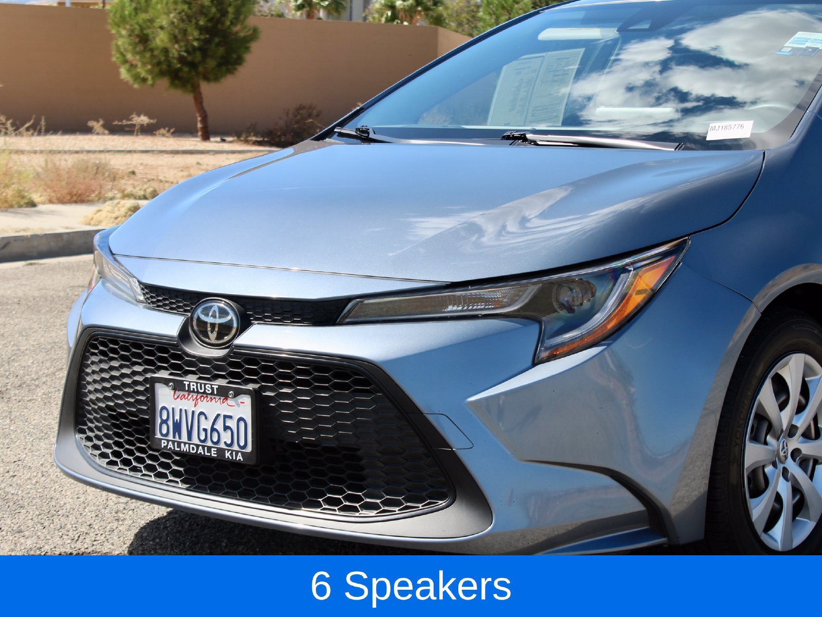 Used 2021 Toyota Corolla LE w/ Carpet Mat Package (TMS) FWD image 3