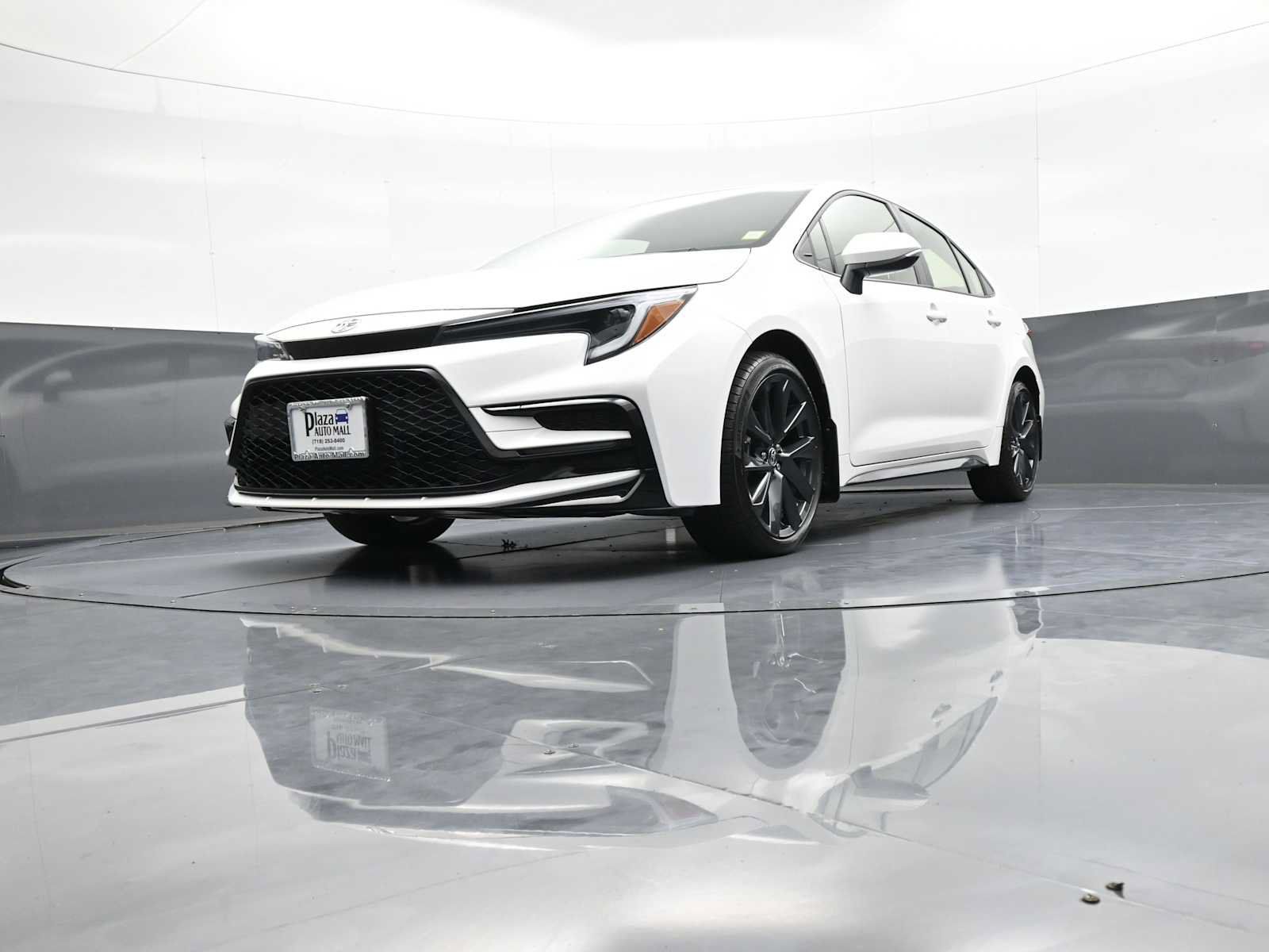 Certified 2026 Toyota Corolla SE FWD image 25