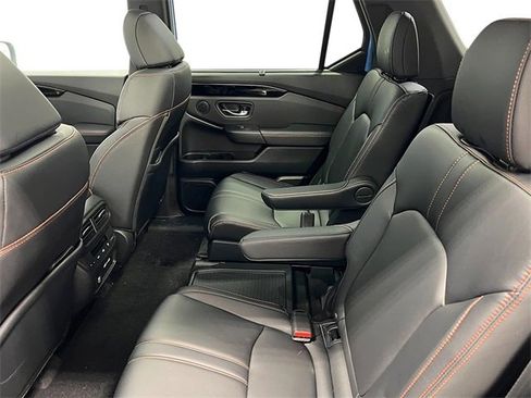New 2025 Honda Pilot TrailSport image 27