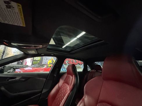 Used 2019 Audi S4 Premium Plus w/ Premium Plus Package AWD/4WD image 33