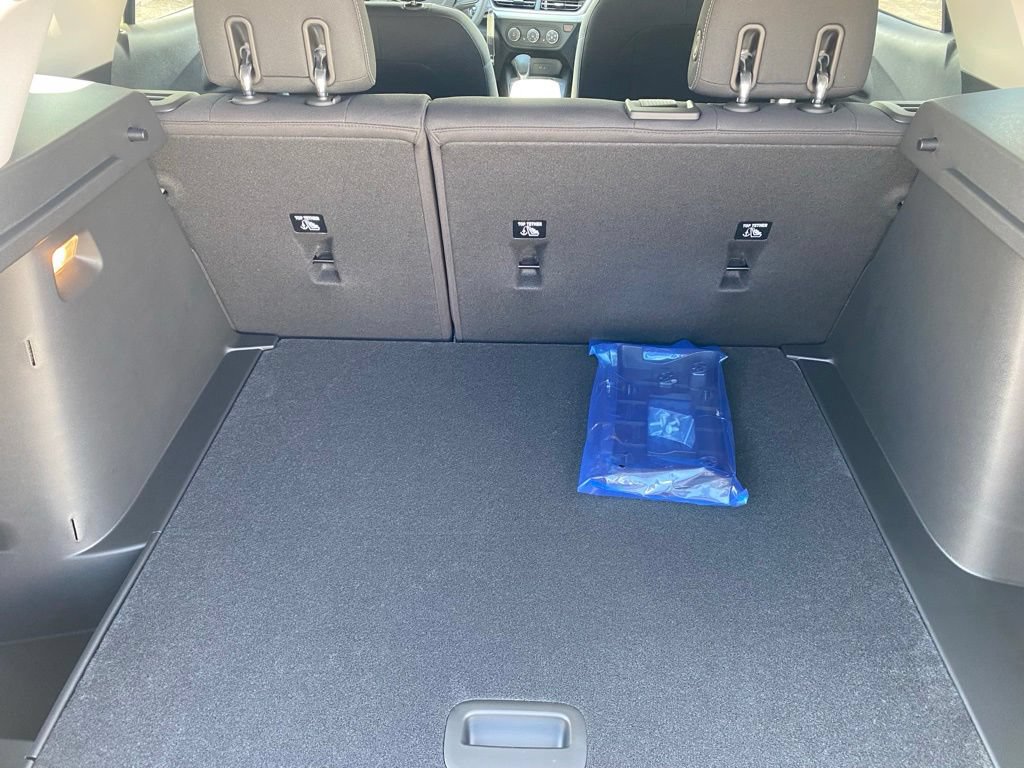 New 2026 Chevrolet Trax LS w/ LS Convenience Package FWD image 25