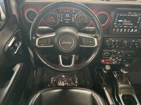 Used 2022 Jeep Gladiator Rubicon w/ Dual Top Group image 16