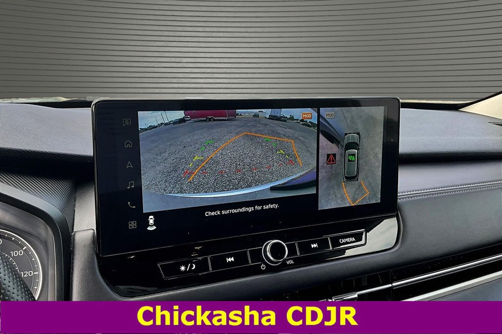 Used 2025 Mitsubishi Outlander SE AWD/4WD image 13