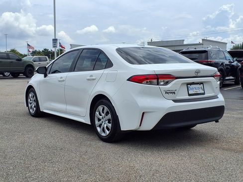 Used 2024 Toyota Corolla LE FWD image 23