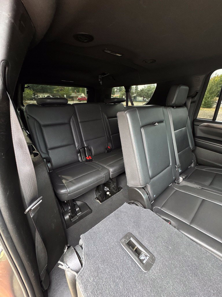 Used 2021 Chevrolet Suburban LT AWD/4WD image 26