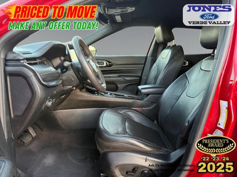 Used 2023 Jeep Compass Limited AWD/4WD image 12