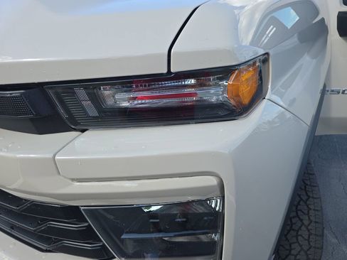 New 2026 Chevrolet Silverado 2500 Custom w/ Custom Convenience Package image 32