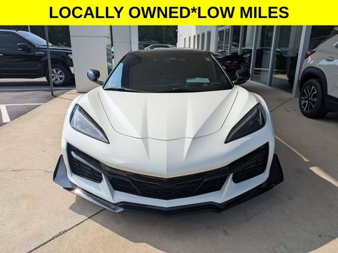 Used 2026 Chevrolet Corvette Z06 RWD image 6