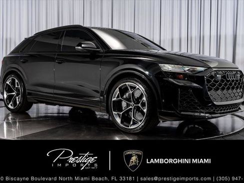 Used 2025 Audi RS Q8 performance AWD/4WD image 1