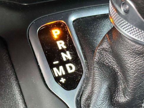 Used 2025 Jeep Wrangler Unlimited Sahara w/ Safety Group image 26