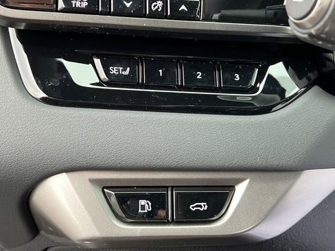 New 2026 Lexus RX 350h image 26